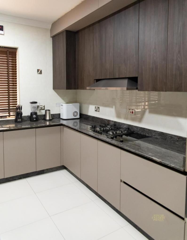 Metro Apartments Lagos Exterior foto